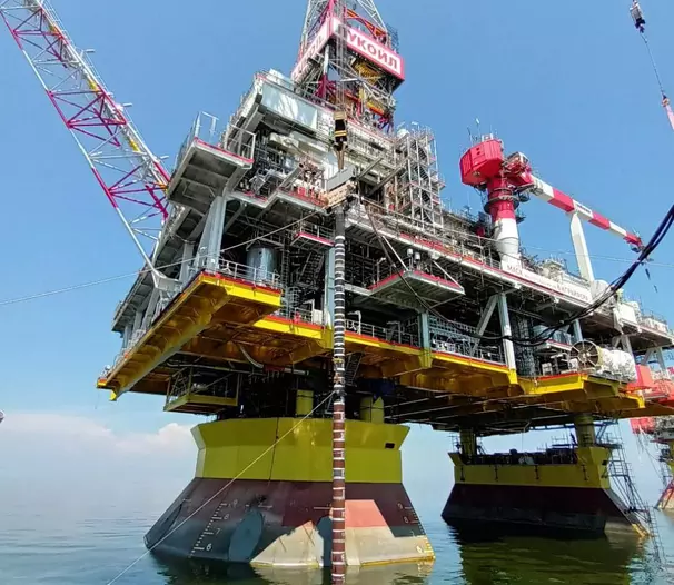 Underwater Pipeline Construction Between Oil and Gas Field Platforms